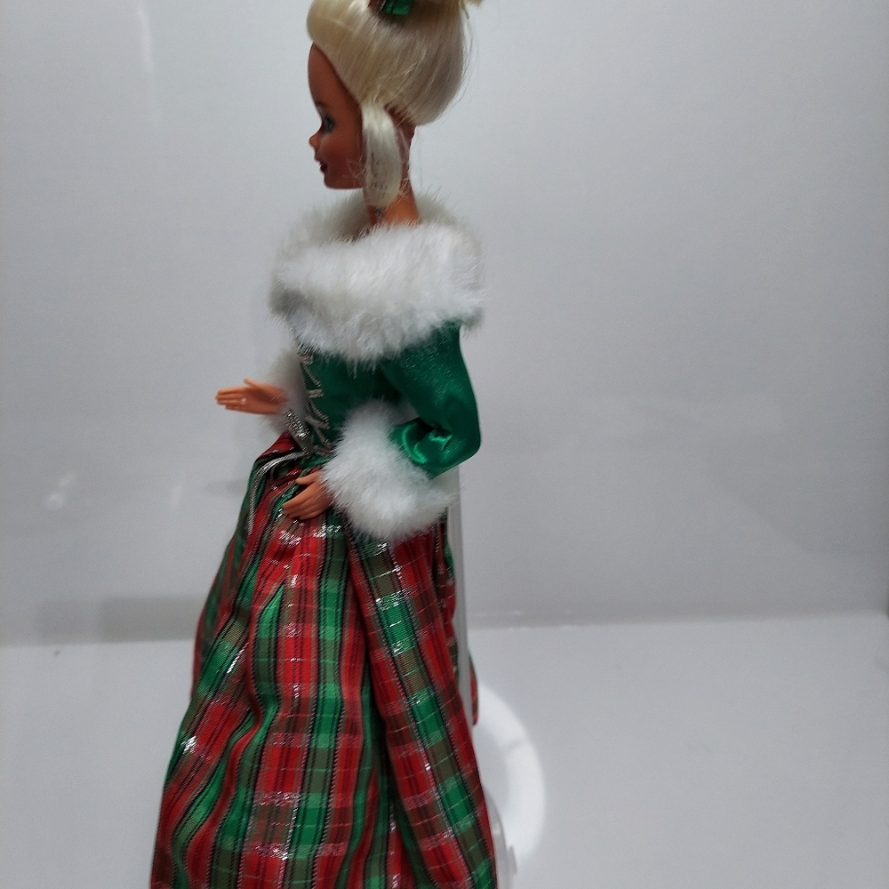 Barbie Holiday Doll in Green and Red Plaid Dress - Picture 5 of 8
